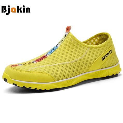 2018 Summer Men Sneakers For Adults New Breathable Mesh Water Shoes 2018 Summer Men Sneakers For Adults New Breathable Mesh Water Shoes