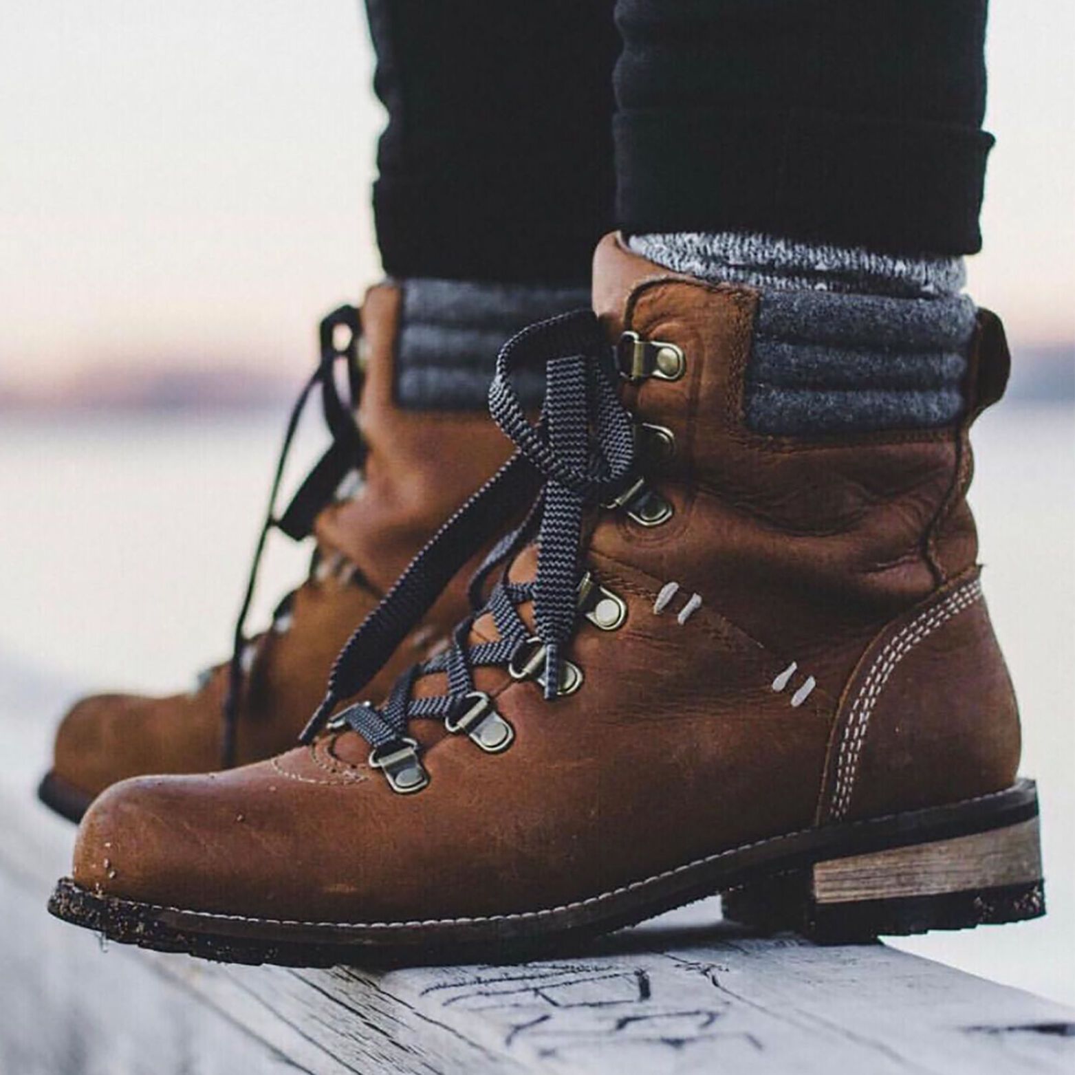 5 Best Black Hiking Boots