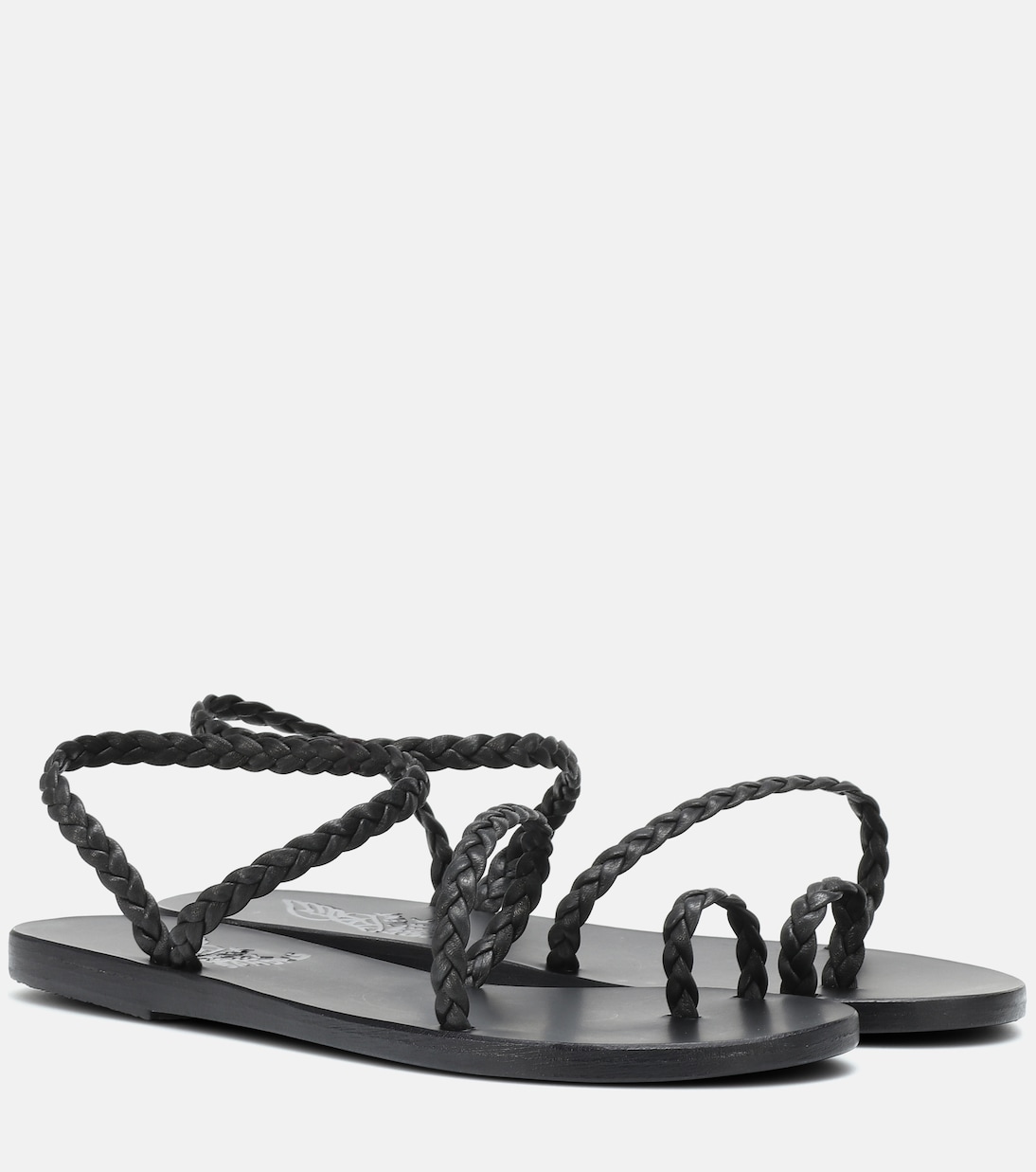 5 Black Sandals Trends