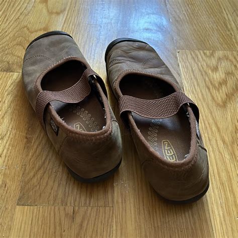 5 Brown Keens Tips