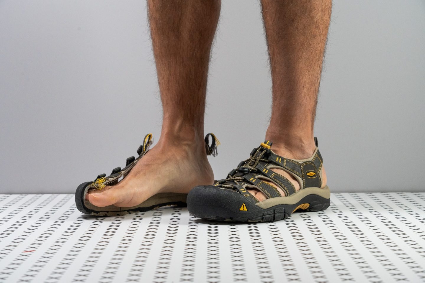 Women's Closed Toe Hiking Sandals
