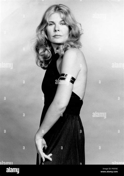 Download This Stock Image Stars Loretta Swit P45fae From Alamy S