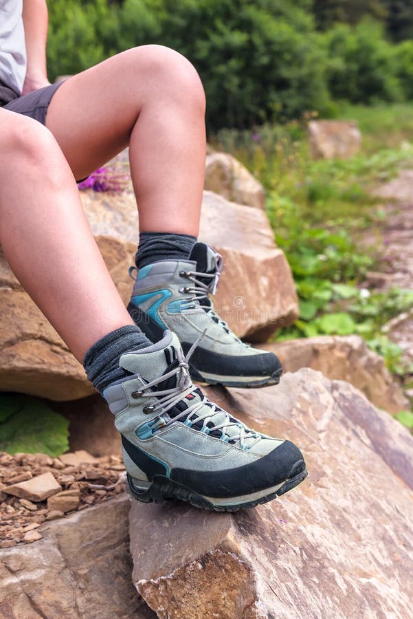 5 Tips Hiking Boots Woman