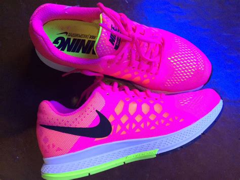 5 Hot Pink Tennis Shoes