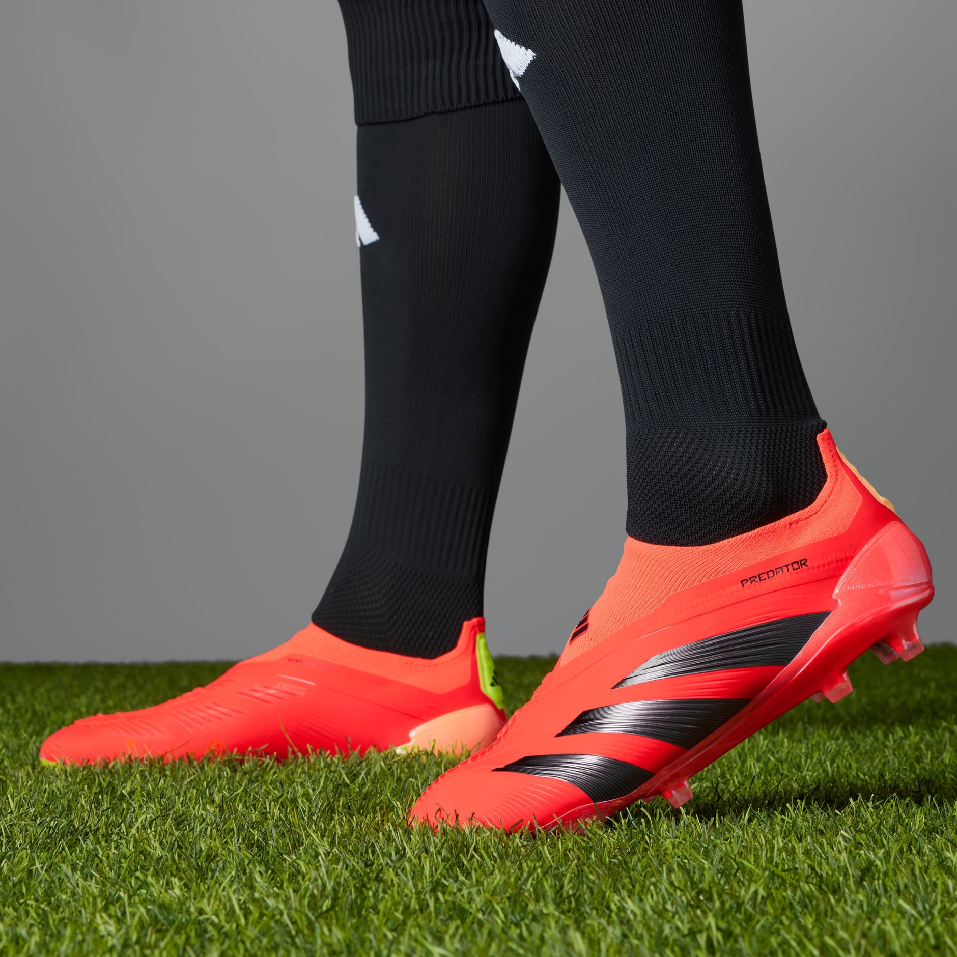Laceless Walking Boots Guide
