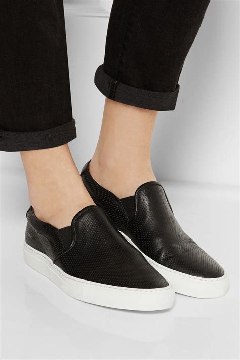 5 Best Ladies Leather Sneakers