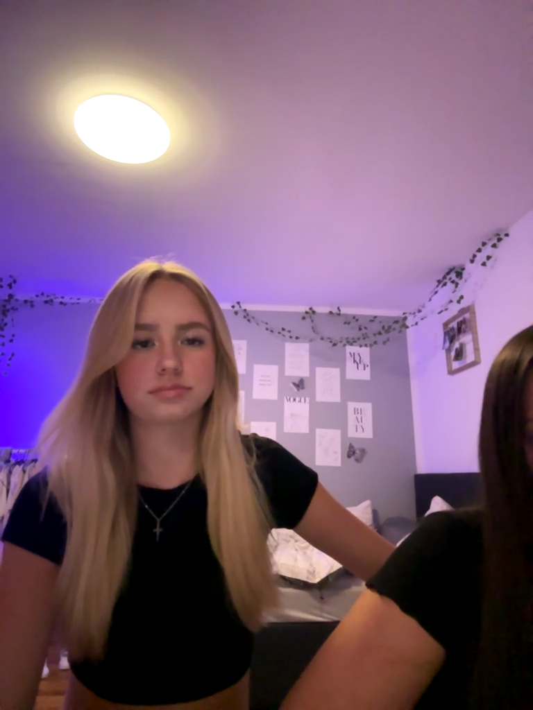 Lindzeexxo1 Leaked Nudes