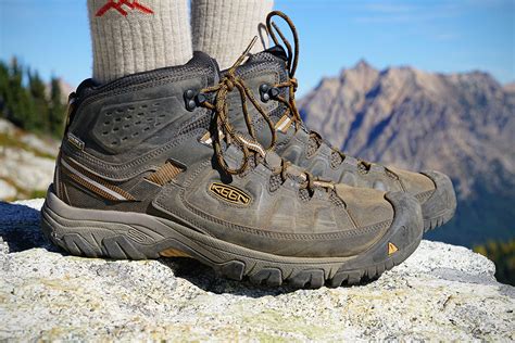 5 Types Hiking Boots 5 Types Hiking Boots