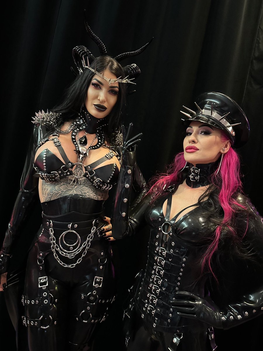 Mistress Damazonia Scat