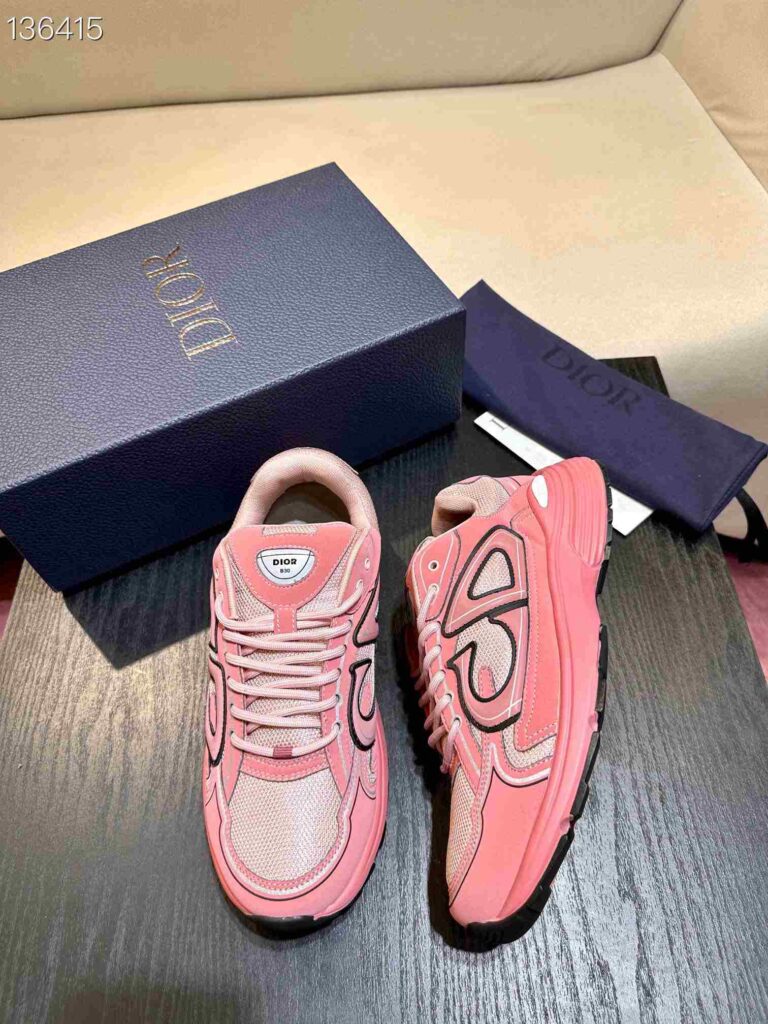 Pink Sneaker Fashion Trends