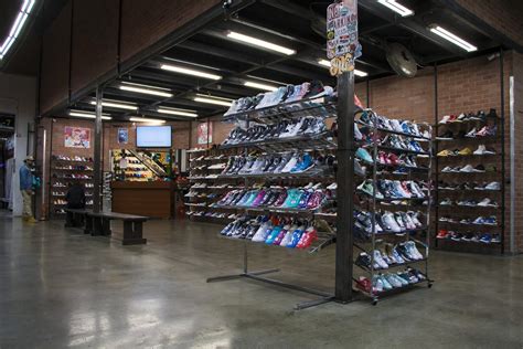 Shoe Store Close To Me Now