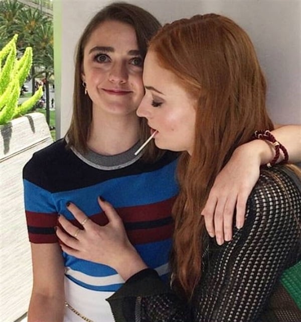 Sophie Turner Nude Game Of Thrones Sneak Peek At Comic Con Sophie Turner Nude Game Of Thrones Sneak Peek At Comic Con