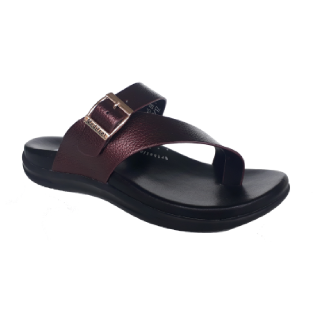 Toe Strap Sandals Style Guide