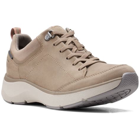 Best Walking Shoes for Women