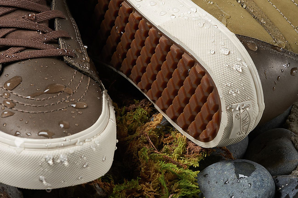 5 Waterproof Sneakers 5 Waterproof Sneakers