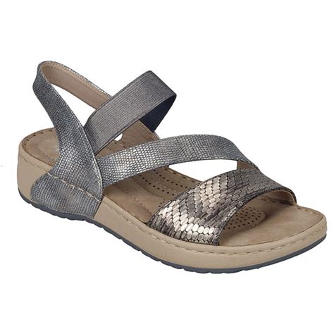 5 Tips Women Slip On Sandals