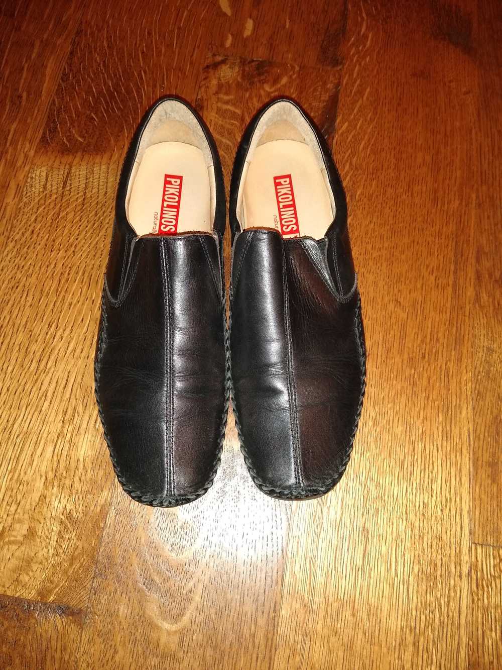 Stylish Women's Leather Slip On Shoes