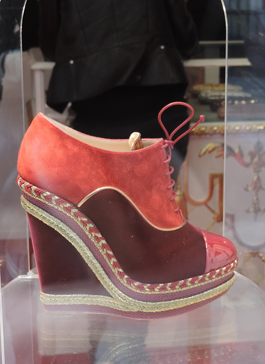 5 Ways Red Soles Rock